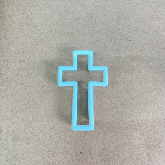 Cross cookie cutter