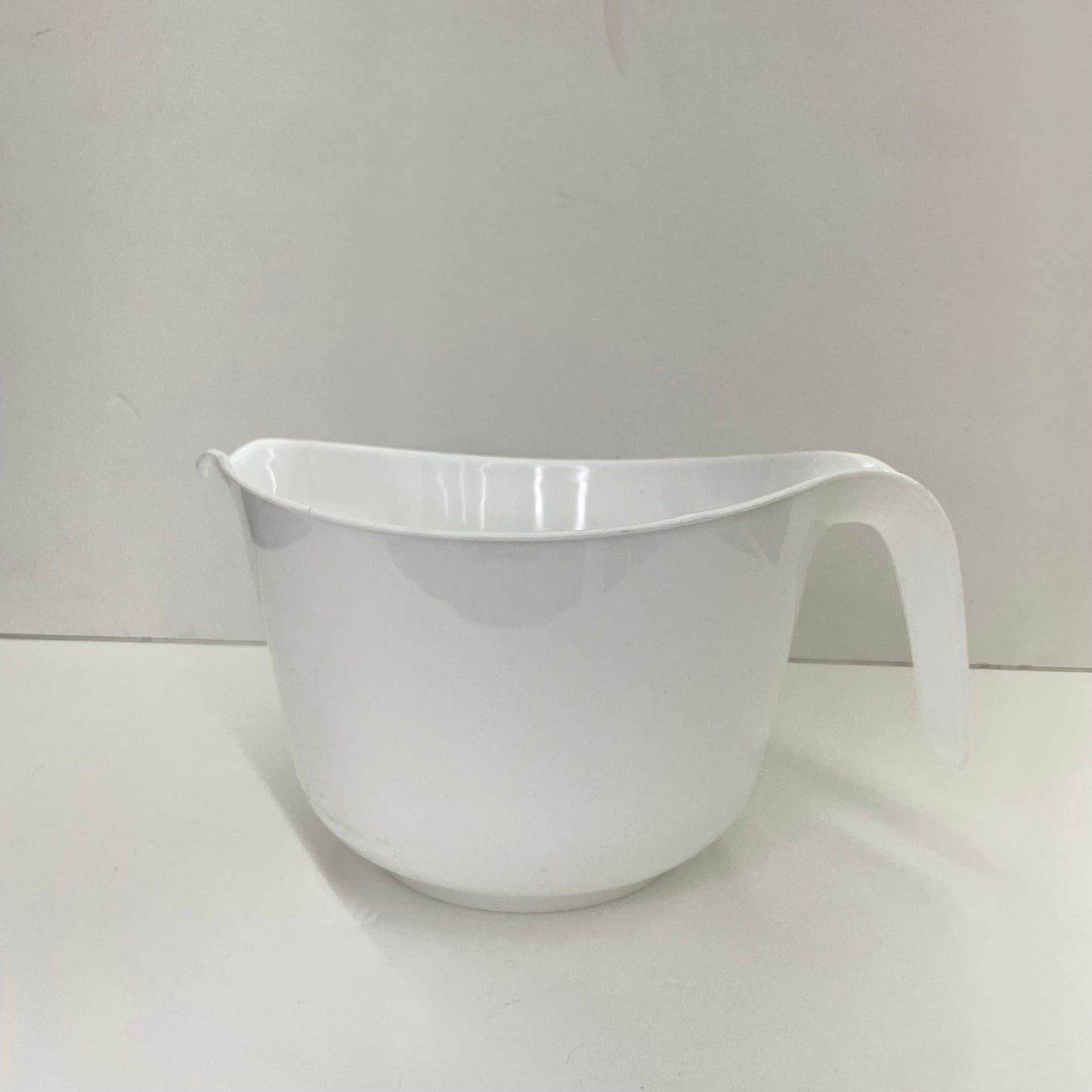 3 Quart mixing bowl